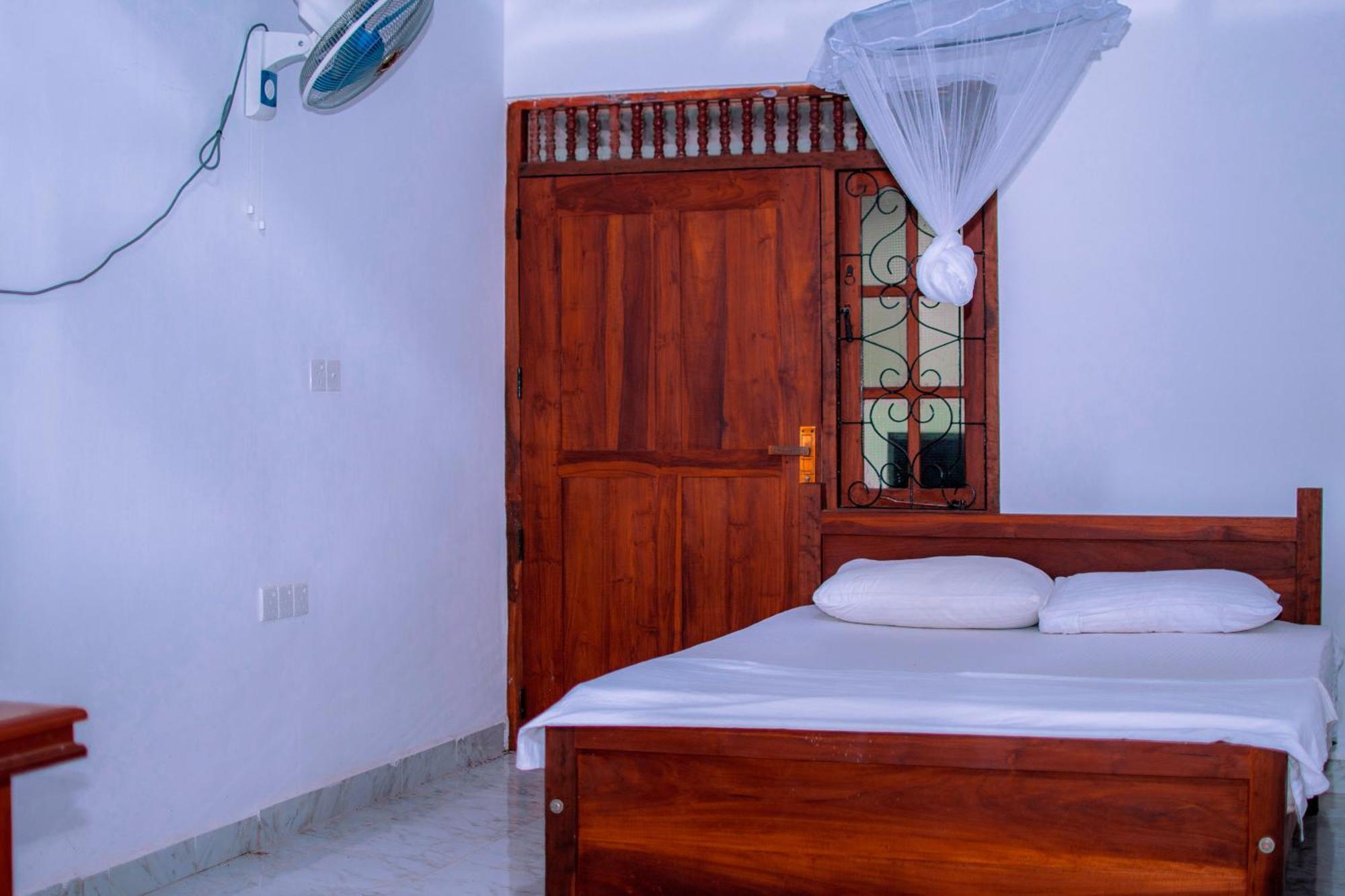 Tourist Holiday Inn Dambulla Eksteriør billede